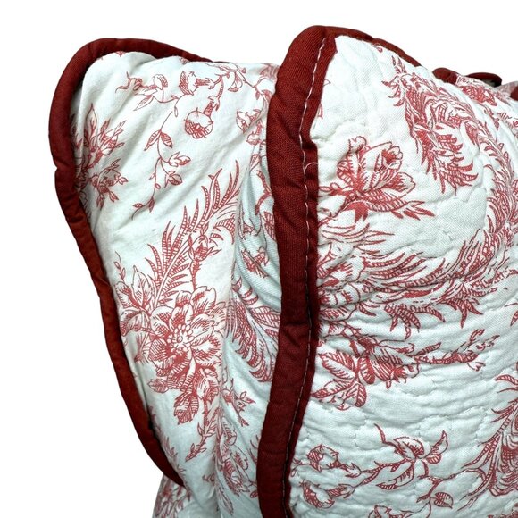 NEW Set of Two Pillows Red Toile Quilted Cotton 20" French Country Holiday - Picture 5 of 7